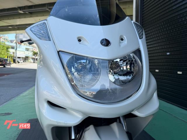 任意保険もお任せ下さい。一人ひとりに最適なプランをご提案させて頂きます♪ 任意保険もお任せ下さい。一人ひとりに最適なプランをご提案させて頂きます♪