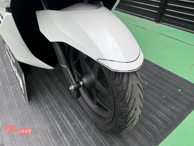 ホンダ PCX JK05 2021年モデル 純正ロングスクリーン