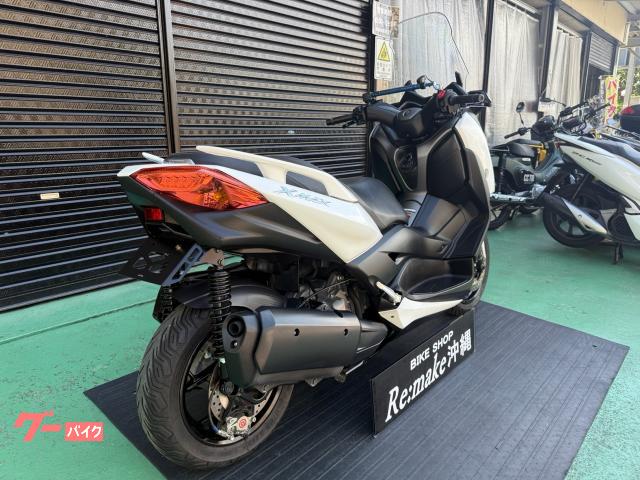 ヤマハ X−MAX250 (ホワイトメタリック6) 2018年 9002Km 250cc ヤマハ X−MAX250 (ホワイトメタリック6) 2018年 9002Km 250cc