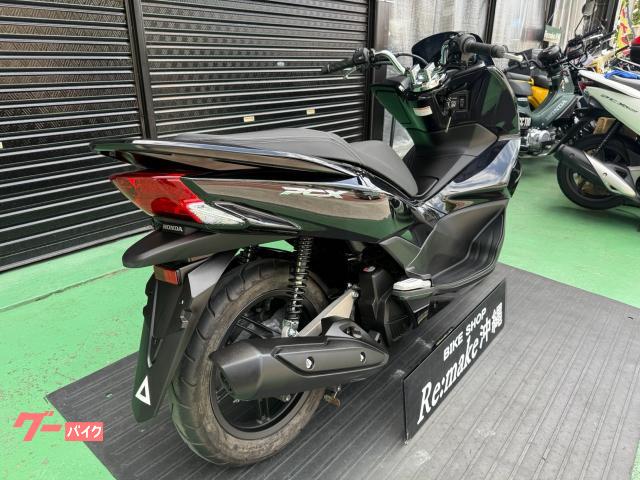 ホンダ PCX (ポセイドンブラックメタリック) 2017年 1976Km 124cc