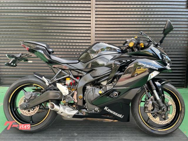2521 専用ページ カワサキ Ninja ZX−25R (メタリックスパークブラック) 2021