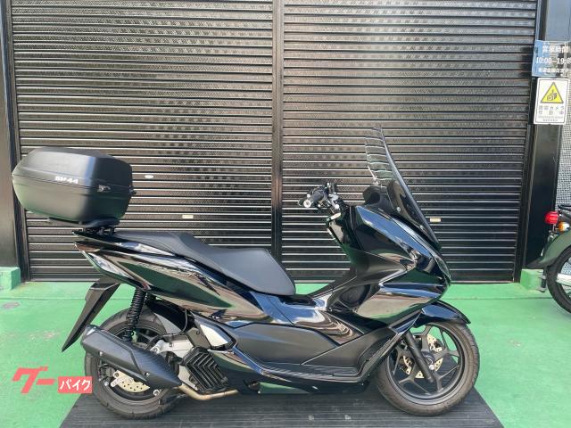 ＰＣＸ１６０　ＫＦ４７　２０２３年モデル　純正ロングスクリーン　リアＢＯＸ　社外マフラー