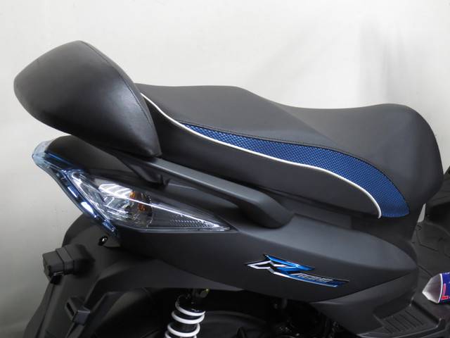 ●カスタム依頼は当店でバイクを販売した お客様のみ受付します●パーツだけの販売も不可● ●カスタム依頼は当店でバイクを販売した お客様のみ受付します●パーツだけの販売も不可●