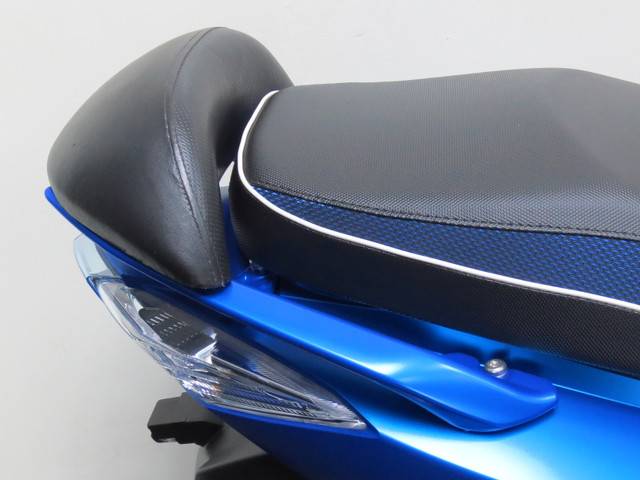 ●カスタム依頼は当店でバイクを販売した お客様のみ受付します●パーツだけの販売も不可● ●カスタム依頼は当店でバイクを販売した お客様のみ受付します●パーツだけの販売も不可●