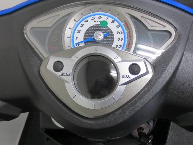 ●カスタム依頼は当店でバイクを販売した お客様のみ受付します●パーツだけの販売も不可● ●カスタム依頼は当店でバイクを販売した お客様のみ受付します●パーツだけの販売も不可●