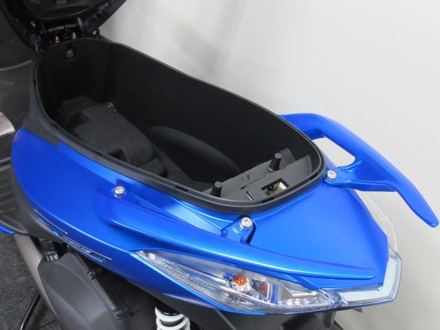 ●カスタム依頼は当店でバイクを販売した お客様のみ受付します●パーツだけの販売も不可● ●カスタム依頼は当店でバイクを販売した お客様のみ受付します●パーツだけの販売も不可●