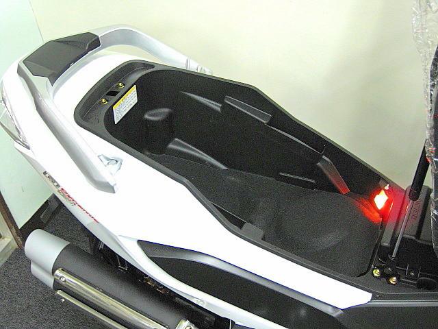 ●照明付のダブルメットイン● ●照明付のダブルメットイン●