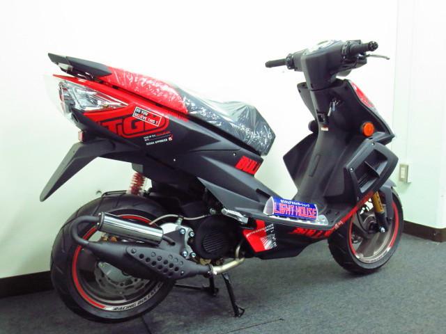 貴重な 規制前のフルパワー2サイクル50ccエンジンを搭載したスポーツモデル 貴重な 規制前のフルパワー2サイクル50ccエンジンを搭載したスポーツモデル