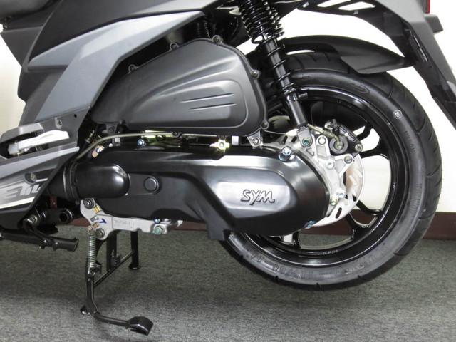◇ 新設計 インジェクション付 水冷4サイクル125ccエンジン ◇ 新設計 インジェクション付 水冷4サイクル125ccエンジン