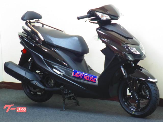 ヤマハ シグナスｘ ｓｒ バックレスト付タンデムバー ｌｅｄヘッドライト ｄｃソケット ｌｉｇｈｔ ｈｏｕｓｅ ８１９ 新車 中古バイクなら グーバイク