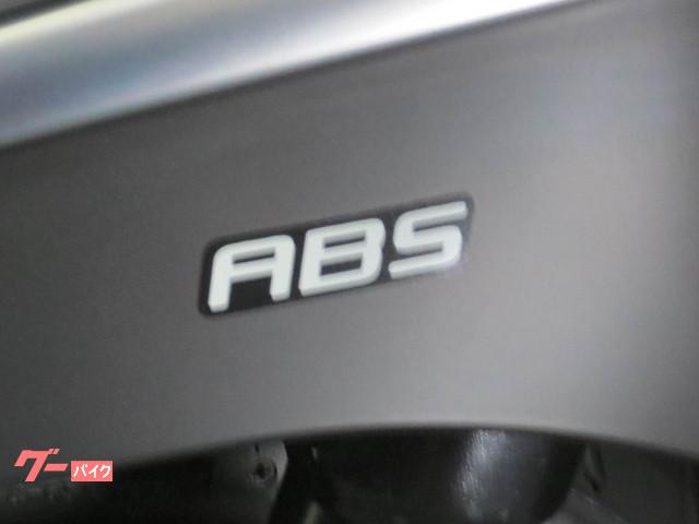 ABS標準装備 ABS標準装備