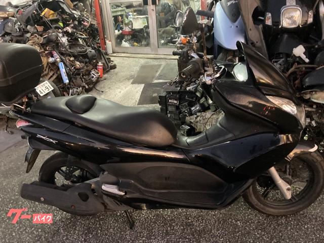 ホンダ ＰＣＸ　ＪＦ２８型　ドライブベルト新品　ウエイトローラー新品