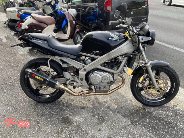 ホンダ ＶＴ２５０ＳＰＡＤＡ　ＭＣ２０型　社外マフラー　バックステップ物件画像