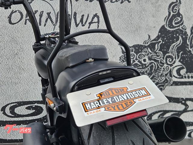 CultWerkライセンスブラケット、 CultWerkライセンスブラケット、