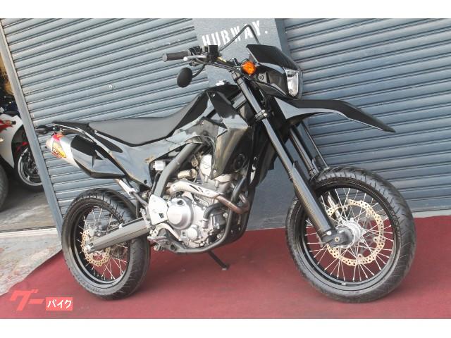 CRF250M入荷です。 CRF250M入荷です。