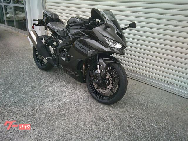 カワサキ Ninja ZX−4R SE (ガンMII) 新車(在庫あり