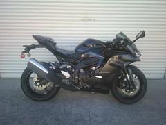 カワサキ　Ｎｉｎｊａ　ＺＸ−４Ｒ　ＳＥ