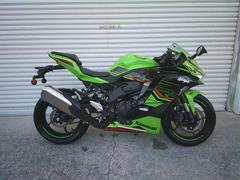 カワサキ　Ｎｉｎｊａ　ＺＸ−４ＲＲ