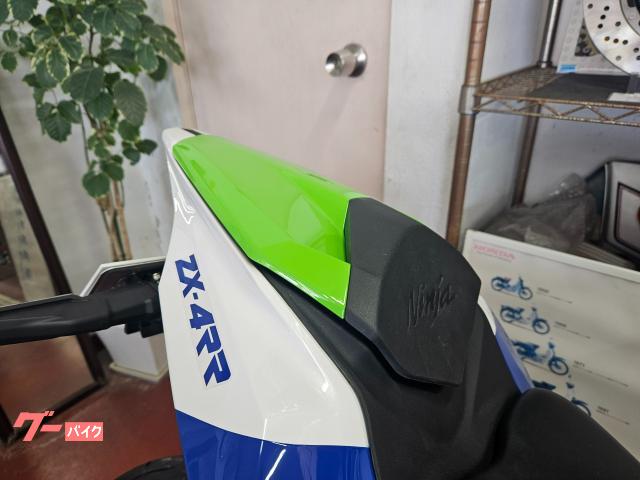 シングルシート シングルシート