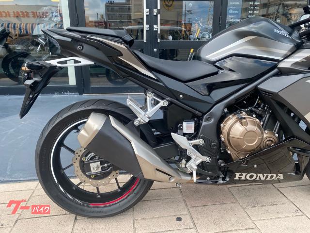 ショールームは牧港ブルーシール向かい。最新ラインナップの新車とレンタルバイクも多数用意しております。 ショールームは牧港ブルーシール向かい。最新ラインナップの新車とレンタルバイクも多数用意しております。