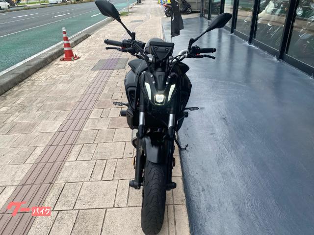 フェンダーレスキットを装着。追加のカスタムも承ります。 フェンダーレスキットを装着。追加のカスタムも承ります。
