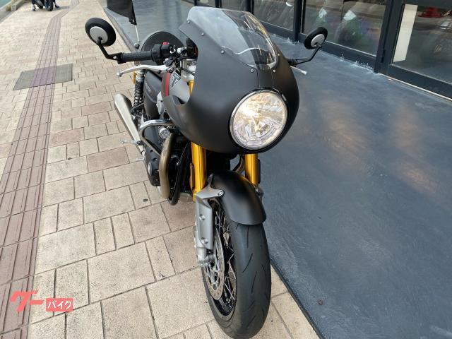 スラクストン1200RS トライアンフ認定保証