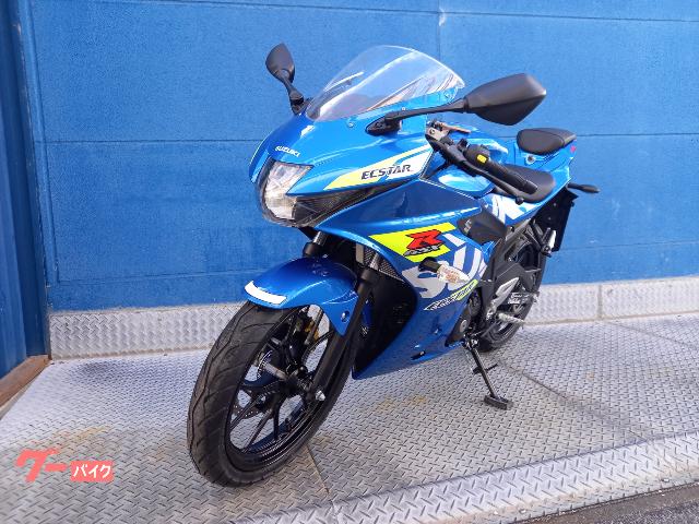 各ブランドのライバル車種の中から、店頭で見て、触れてバイクを選んで頂けます。 各ブランドのライバル車種の中から、店頭で見て、触れてバイクを選んで頂けます。