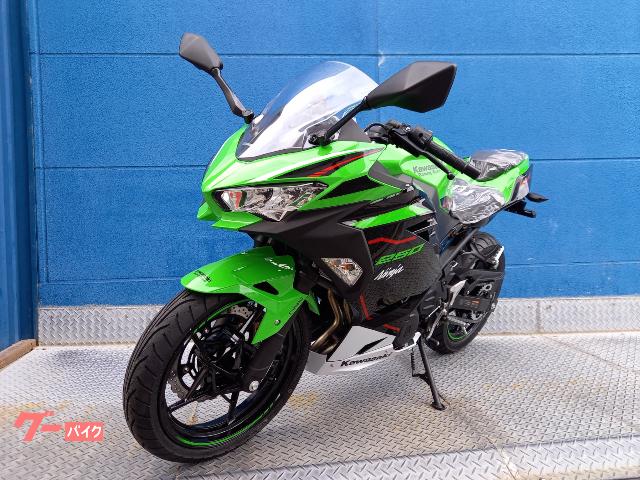 各ブランドのライバル車種の中から、店頭で見て、触れてバイクを選んで頂けます。 各ブランドのライバル車種の中から、店頭で見て、触れてバイクを選んで頂けます。