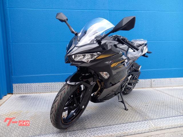 各ブランドのライバル車種の中から、店頭で見て、触れてバイクを選んで頂けます。 各ブランドのライバル車種の中から、店頭で見て、触れてバイクを選んで頂けます。