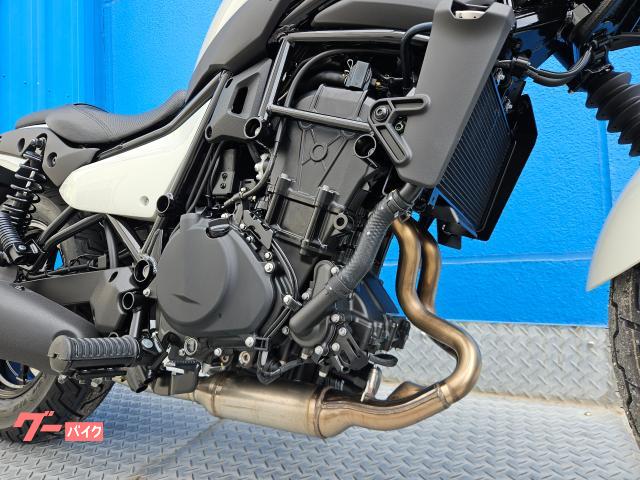 最新車種のメンテナンス・リコール対応も可能です。万一の際はレッカーサービスも行います。 最新車種のメンテナンス・リコール対応も可能です。万一の際はレッカーサービスも行います。