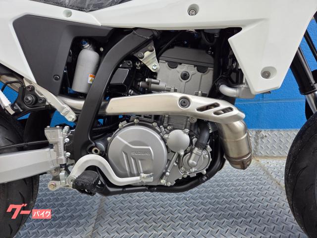 お店の最新情報はＨＰで！「ウイリー沖縄」で検索！