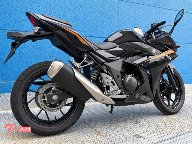 各ブランドのライバル車種の中から、店頭で見て、触れてバイクを選んで頂けます。