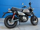 各ブランドのライバル車種の中から、店頭で見て、触れてバイクを選んで頂けます。