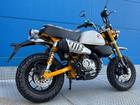 各ブランドのライバル車種の中から、店頭で見て、触れてバイクを選んで頂けます。