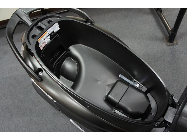 メットインは余裕の収納量37.5L メットインは余裕の収納量37.5L