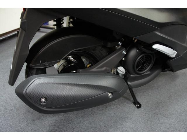 新型ブルーコアエンジン搭載で低燃費55.7km/L 新型ブルーコアエンジン搭載で低燃費55.7km/L