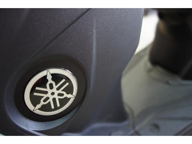 反射板の部分に取り付けるYAMAHA音叉エンブレムをプレゼント 反射板の部分に取り付けるYAMAHA音叉エンブレムをプレゼント
