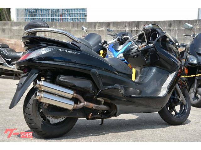アルミステップ、タンデムバックレストも装備! アルミステップ、タンデムバックレストも装備!