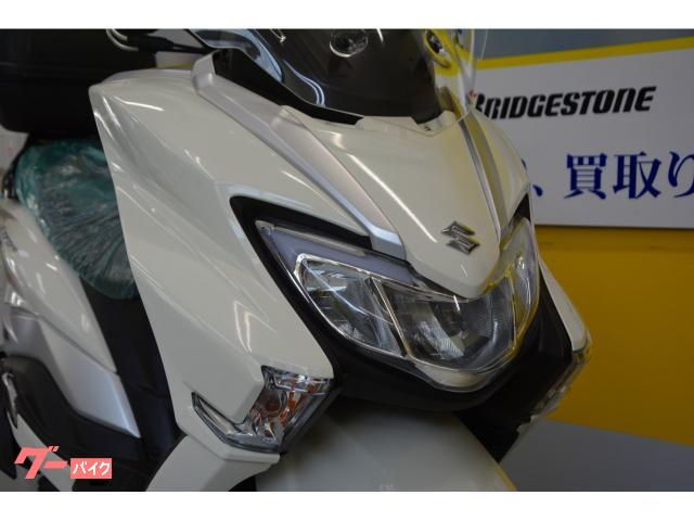 50CCの原付、ワンランク便利な125CC、それぞれ新車、中古車を用意しています。 50CCの原付、ワンランク便利な125CC、それぞれ新車、中古車を用意しています。
