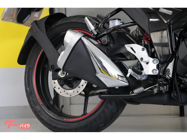 定期点検・修理・車検と安心のアフターサービスを提供します。 定期点検・修理・車検と安心のアフターサービスを提供します。