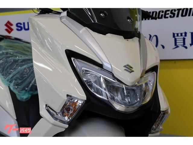 店頭で車両を見て、比べて選んで頂けます。お客様の用途に合わせて、ぴったりの1台を一緒に探しましょう! 店頭で車両を見て、比べて選んで頂けます。お客様の用途に合わせて、ぴったりの1台を一緒に探しましょう!