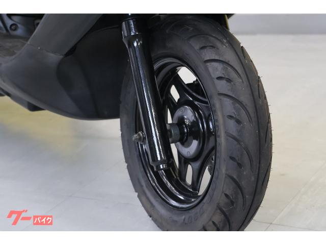 定休日は日曜日。店舗裏に駐車場あり。当店お客様での定期ツーリングも開催しています。 定休日は日曜日。店舗裏に駐車場あり。当店お客様での定期ツーリングも開催しています。