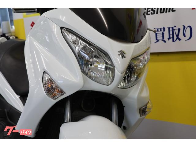 ５０ＣＣの原付、ワンランク便利な１２５ＣＣ、それぞれ新車、中古車を用意しています。