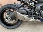 タイヤの内部構造はＧＳＸ&minus;Ｓ１０００ＧＴの重量、グランドツアラーとしての走りに適合するよう設計
