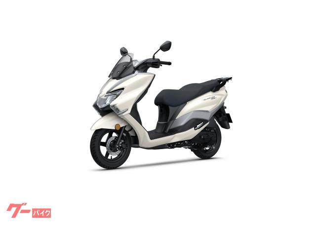 スズキ バーグマンストリート１２５ＥＸ　サイドスタンド　リヤキャリア装備物件画像