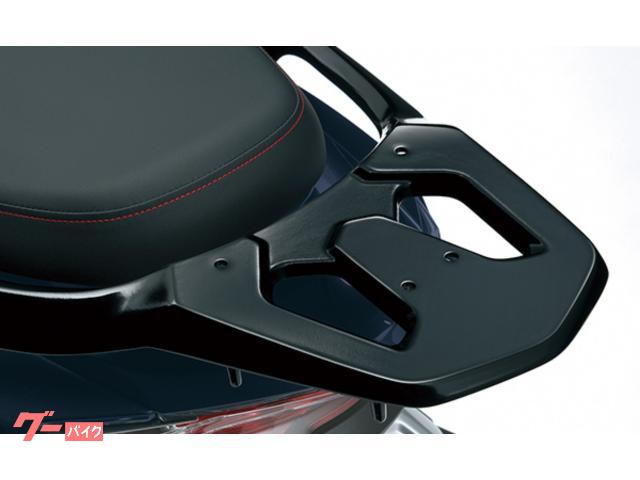 実用使用にこだわったキャリアは、外観に考慮したデザイン 実用使用にこだわったキャリアは、外観に考慮したデザイン