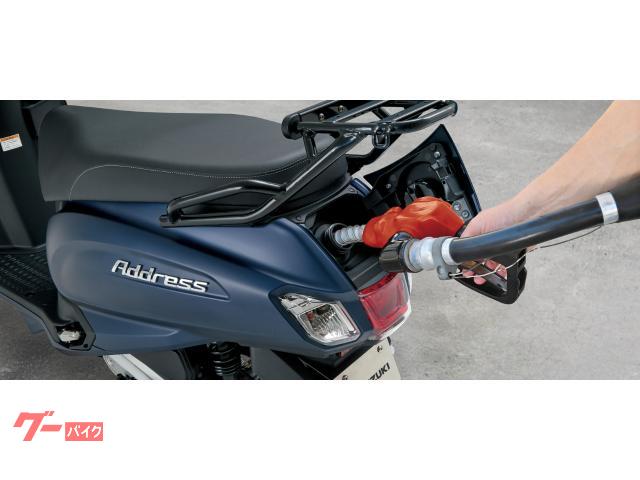 ５．３Ｌの燃料タンクを搭載し、イグニッションキーでフューエルリッドの解錠ができる構造