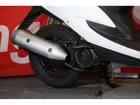 あっと驚く旧車スクーターまで！７０台が並ぶショールームです。