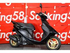 スズキ　アドレスＶ５０　新車　純正ＯＰリアスポイラー　ゴールドホイール