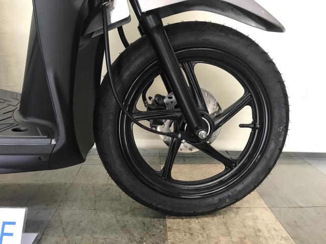 *前輪14インチタイヤ装着 *前輪14インチタイヤ装着
